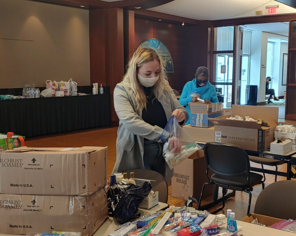 Library, AmeriCorps assemble hygiene kits for unhoused