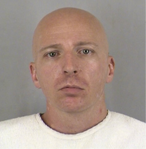Robert C. Tresenriter White male, 38 Height: 5’6” Weight: 170 lbs. Last known address: 125 N. Drury Wanted: Jackson County, Felony Warrant for Possession  of a Controlled Substance Armed and Dangerous